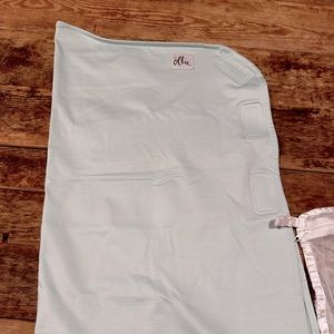 The Ollie Swaddle - blue